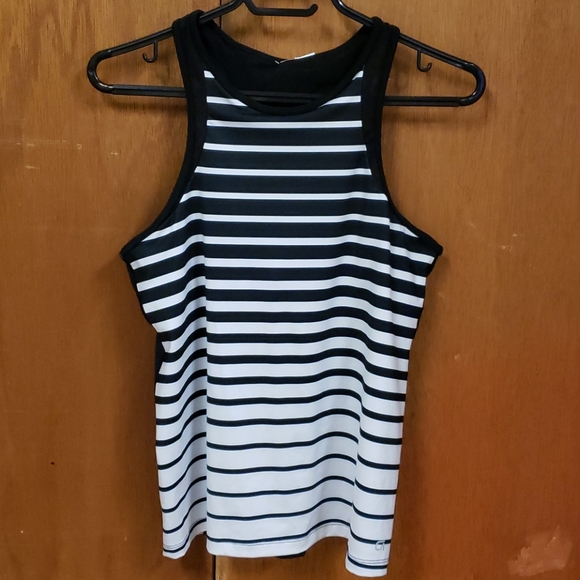 GapFit Racerback Activewear Top - Picture 1 of 5